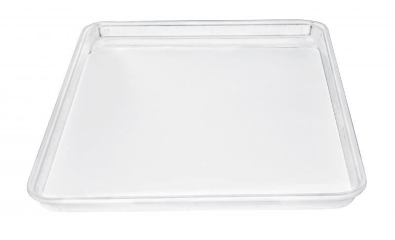 26" x 18" x 3/4" White Market Tray 1 26" x 18" x 3/4" White Market Tray