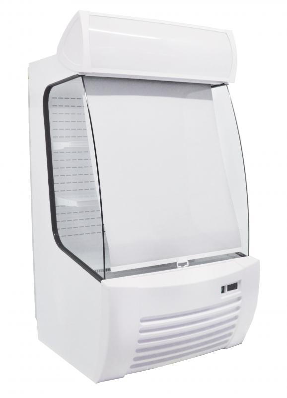 Refrigerated Floor Display Case with 360 L capacity